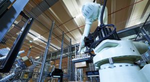 Omni-channel fulfillment in the cosmetic sector: Parfums Christian Dior  relies on exclusive logistics solution with robots I KNAPP AG